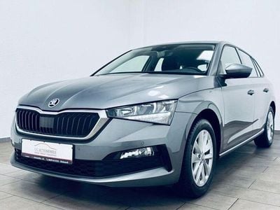 Grau Gebraucht 2023 Skoda Scala Ambition Kleinwagen | 17.980 € (Guter Preis)