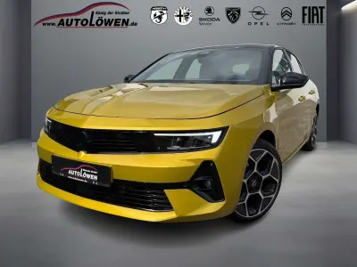 Używany Opel Astra GS Line 150 KM (110 kW) 2023 Żółty Sedan/Limuzyna