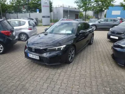 Gebraucht Honda Civic Advance 143 PS (105 kW) 2025 Crystal black p. (metallic) Limousine