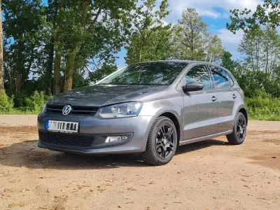 Gebraucht VW Polo Team 86 PS (63 kW) 2011 Grau Kleinwagen