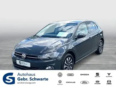 Gebraucht VW Polo Active 95 PS (69 kW) 2021 Grau Kleinwagen
