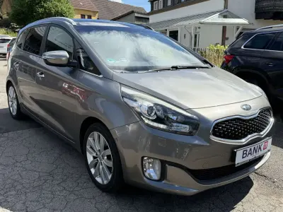 Gebraucht Kia Carens Spirit 136 PS (100 kW) 2013 Titaniumsilber met. Van / Kleinbus