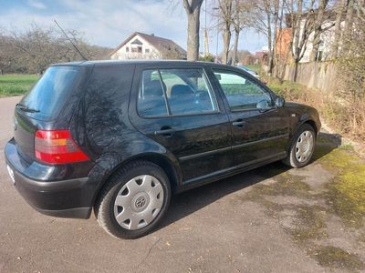 gebraucht VW Golf IV Spezial Edition