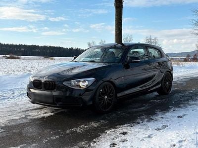 Gebraucht BMW 116 Sport Line 190 PS (139 kW) 2014 Schwarz Kleinwagen