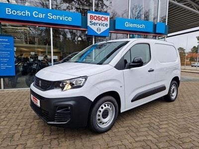 Gebraucht Peugeot Partner Premium 102 PS (75 kW) 2024 Weiß Van / Kleinbus