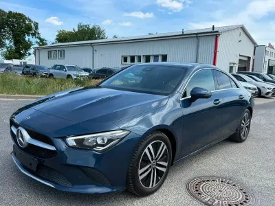 Gebraucht Mercedes CLA180 Progressive 136 PS (100 kW) 2022 Blau Coupé