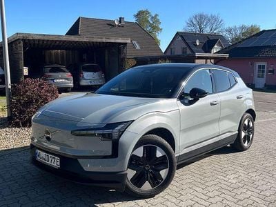 Second-hand Volvo EX30 Plus 200 kW (272 CP) 2024 Gri SUV