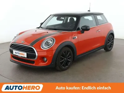 Gebraucht Mini Cooper 136 PS (100 kW) 2019 Solaris orange Kleinwagen