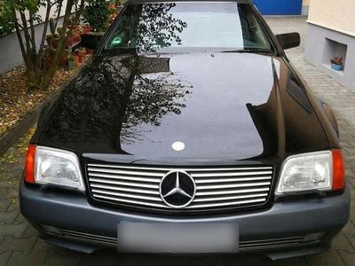 Usata Mercedes SL300 231 CV (169 kW) 1991 Nero Cabrio
