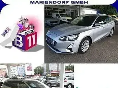 Gebraucht Ford Focus Titanium 125 PS (91 kW) 2020 Silber Kombi
