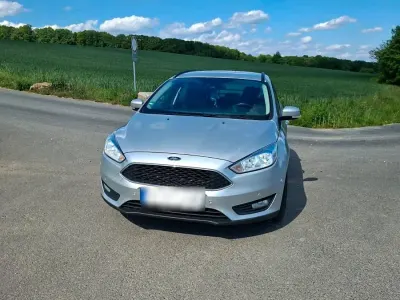 Gebraucht Ford Focus 120 PS (88 kW) 2017 Silber Kombi