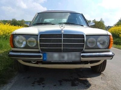 gebraucht Mercedes 230 W123Benziner HU neu