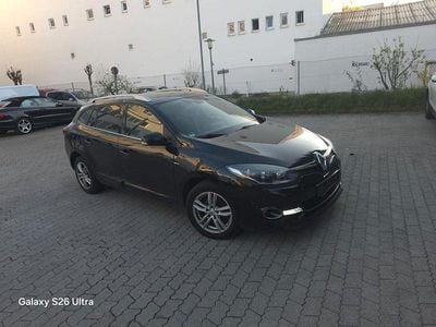 Begagnad Renault Mégane GrandTour Bose Edition 110 HK (80 kW) 2016 Svart Kombi