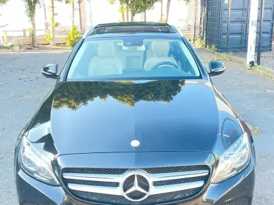 Gebraucht Mercedes C220 170 PS (125 kW) 2017 Schwarz Kombi