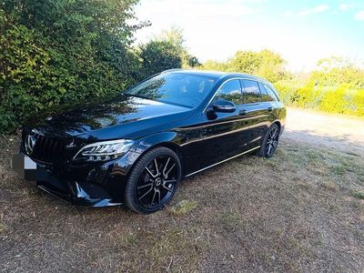 Second-hand Mercedes C220 194 CP (142 kW) 2019 Negru Berlinǎ