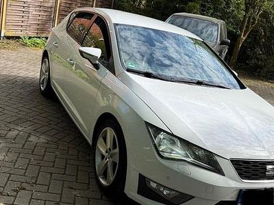 Gebraucht Seat Leon FR 150 PS (110 kW) 2015 Weiß Limousine