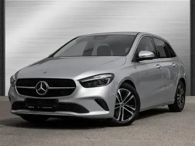 Gebraucht Mercedes B200 Progressive 150 PS (110 kW) 2025 Andere Van / Kleinbus