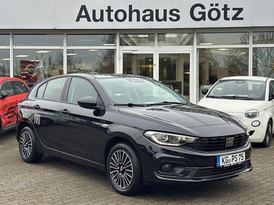 Gebraucht Fiat Tipo Cross 131 PS (96 kW) 2024 Schwarz Limousine