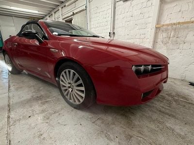 Gebraucht Alfa Romeo Spider 185 PS (136 kW) 2008 Rot Cabrio