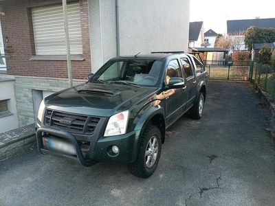Gebraucht Isuzu D-Max 190 PS (139 kW) 2008 Grün Abholung