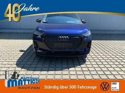 Gebraucht Audi Q4 e-tron S-Line 194 kW (265 PS) 2023 Navarrablau metallic SUV
