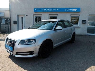 Gebraucht Audi A3 Ambiente 105 PS (77 kW) 2011 Silber Kleinwagen