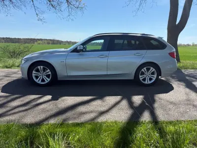 Brugt BMW 318 Sport Line 143 HK (105 kW) 2015 Sølv Stationcar