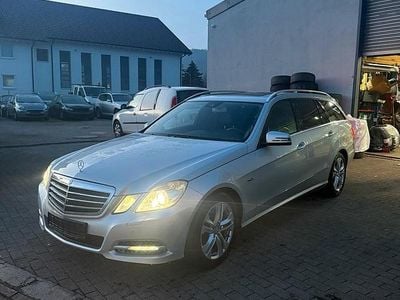 Gebraucht Mercedes E200 Avantgarde 184 PS (135 kW) 2010 Silber Kombi