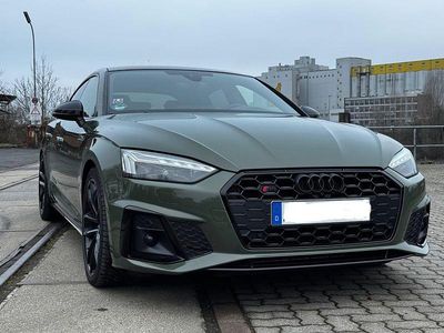 Grün Gebraucht 2022 Audi A5 Sportback Ambiente Kleinwagen | 49.999 €