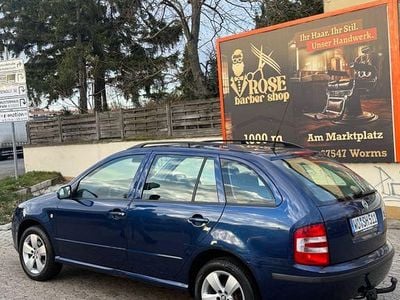 Gebraucht Skoda Fabia Ambiente 80 PS (58 kW) 2007 Blau Kombi