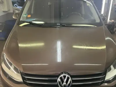 Gebraucht VW Sharan 140 PS (102 kW) 2010 Braun Van / Kleinbus