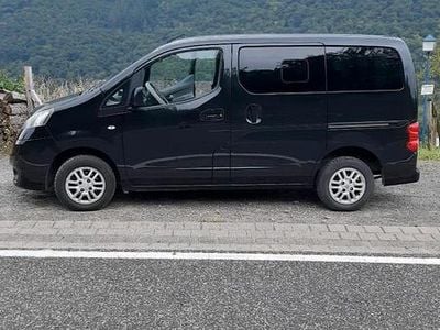Nissan Evalia