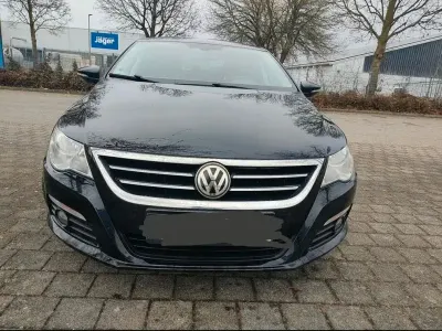 Gebraucht VW Passat 140 PS (102 kW) 2011 Schwarz Limousine