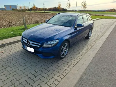Gebraucht Mercedes C200 AMG 136 PS (100 kW) 2017 Blau Limousine