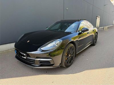 Second-hand Porsche Panamera 4 330 CP (242 kW) 2017 Negru Berlinǎ