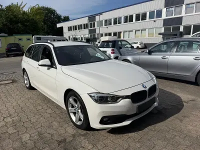 Gebraucht BMW 318 Luxury Line 150 PS (110 kW) 2015 Weiß Kombi