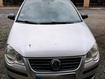 Gebraucht VW Polo 54 PS (39 kW) 2005 Silber Kleinwagen