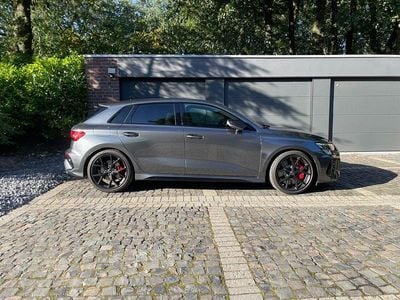 Gebraucht Audi RS3 Sport 400 PS (294 kW) 2023 Grau Limousine