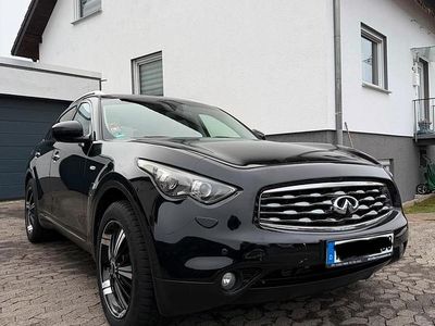 Gebraucht Infiniti Fx30 238 PS (175 kW) 2011 Schwarz SUV
