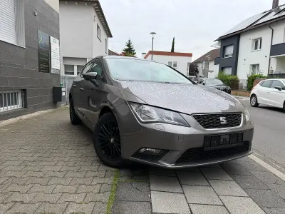 Gebraucht Seat Leon 110 PS (80 kW) 2015 Grau Kleinwagen