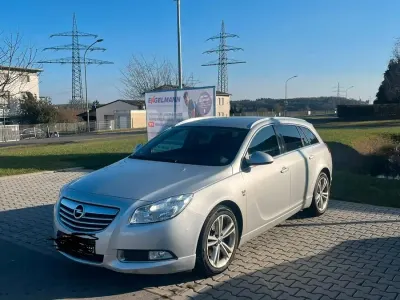 Gebraucht Opel Insignia OPC 131 PS (96 kW) 2011 Silber Kombi