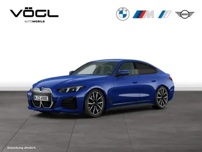 Gebraucht BMW i4 M Sport 250 kW (340 PS) 2025 M portimao blau Limousine