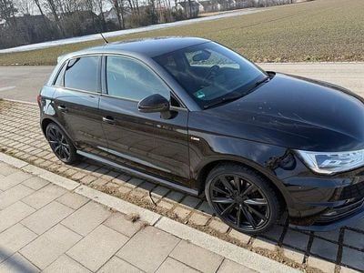 Schwarz Gebraucht 2016 Audi A1 Sportback Sport Kleinwagen | 14.250 € (Fairer Preis)