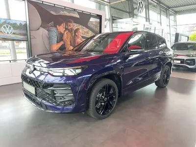 Neu VW Tayron R-line 265 PS (194 kW) 2026 Ultra violet metallic SUV
