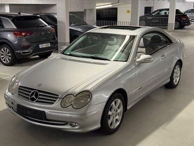 Silber Gebraucht 2002 Mercedes CLK200 Coupé | 3.000 € (Guter Preis)