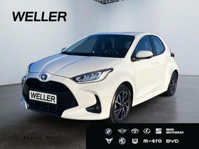 Weiss Gebraucht 2022 Toyota Yaris Hybrid Team Kleinwagen | 19.490 € (Fairer Preis)