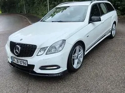 Usado Mercedes E200