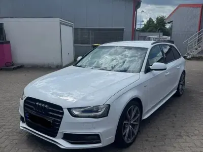 Gebraucht Audi A4 S-Line 177 PS (130 kW) 2014 Weiß Limousine