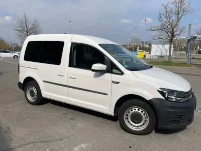 Gebraucht VW Caddy 110 PS (80 kW) 2020 Weiß Van / Kleinbus
