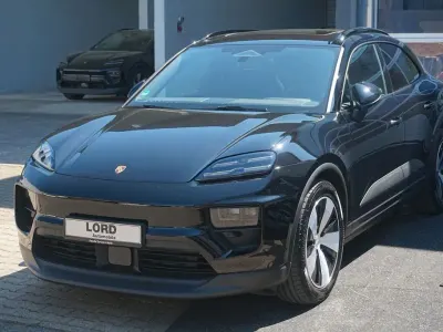 Brugt Porsche Macan 4 Electric Basis 264 kW (360 HK) 2025 Sort SUV
